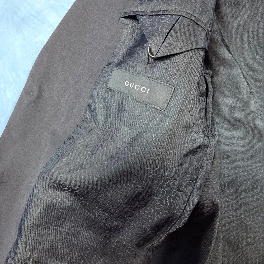 Gucci Mens Black 100% Wool 2 Button Blazer Sport Coat Jacket Size 54R Italy